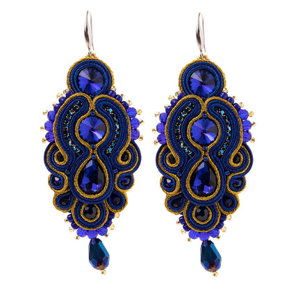 Pendientes de soutache hechos a mano