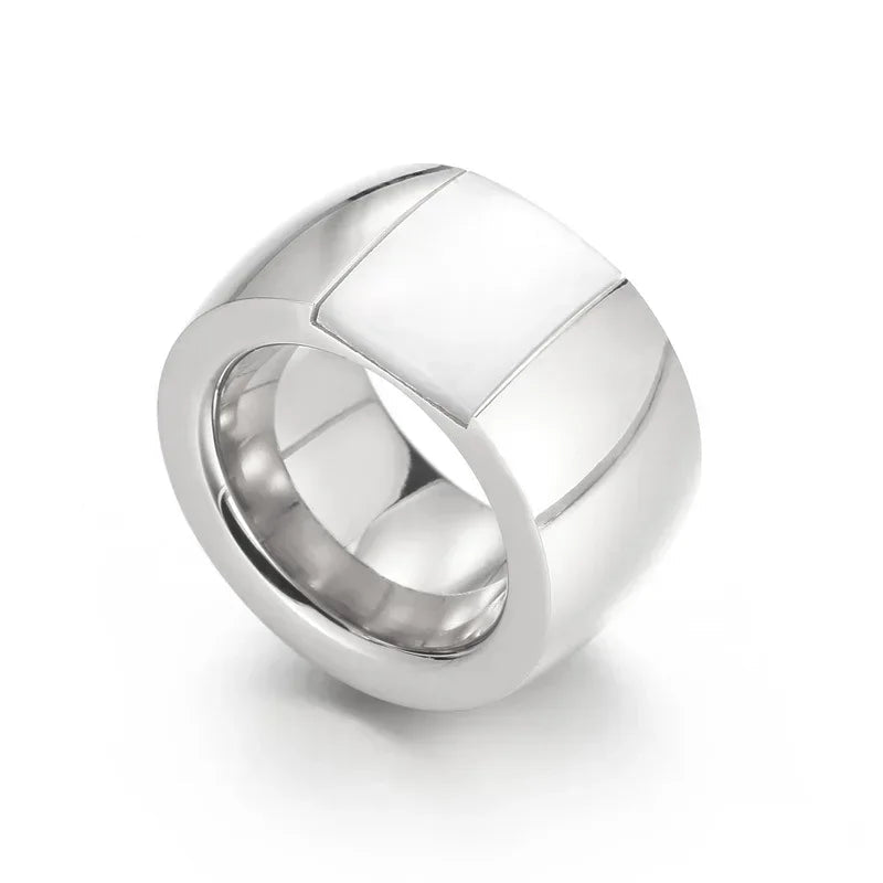 Anillo grande de piedra de cristal