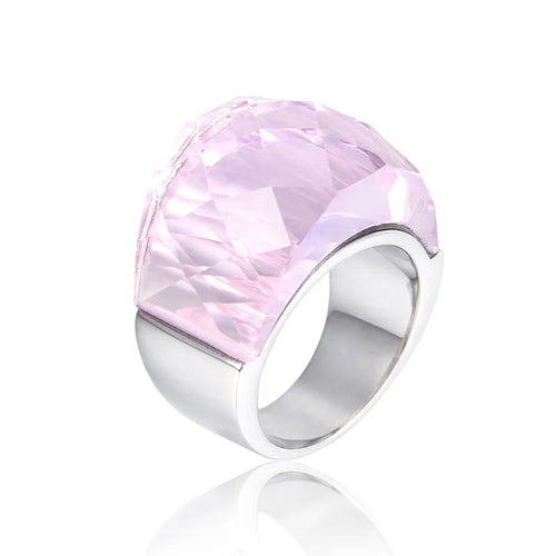 Anillo grande con piedra de cristal