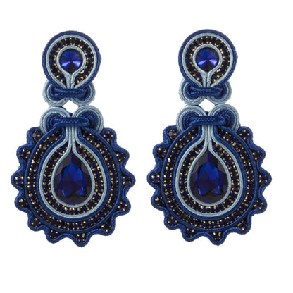 Pendientes de soutache hechos a mano