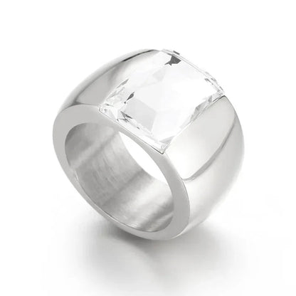 Anillo grande de piedra de cristal