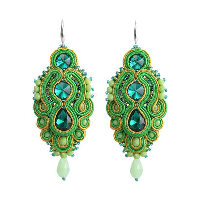Pendientes de soutache hechos a mano