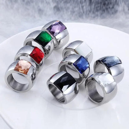 Anillo grande de piedra de cristal