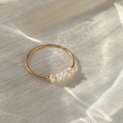 Anillo de perla natural de agua dulce