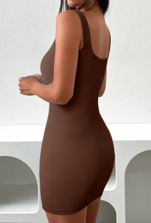 Robes clubwear pour femmes Well-In Vogue Robe moulante côtelée sans manches