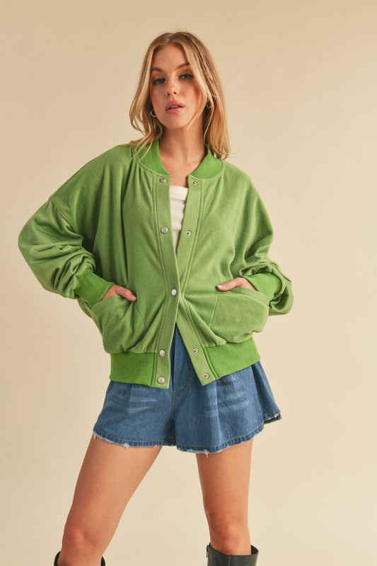Veste brossée à épaules tombantes et boutons-pression Aemi + Co
