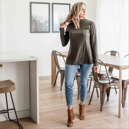 Top de cuello alto y manga larga Ity
