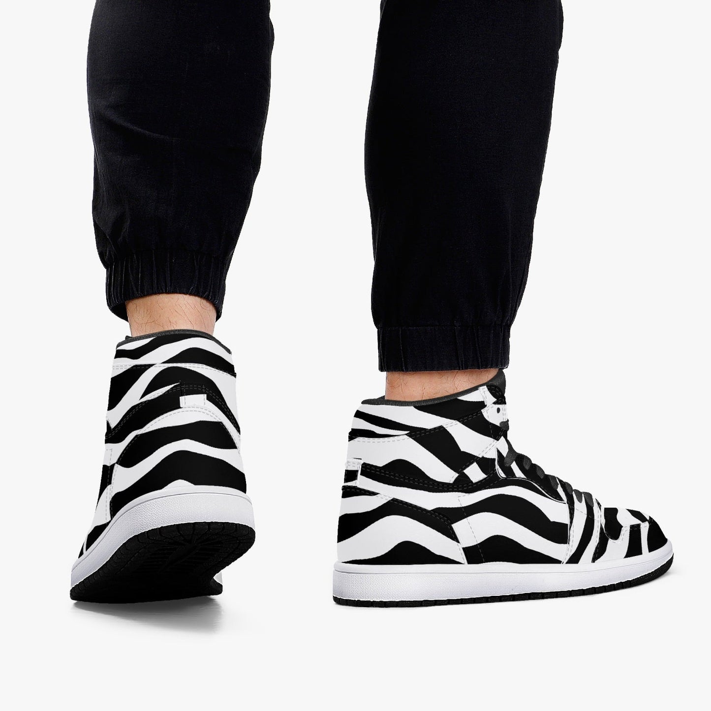 Zapatillas altas de piel con diseño de cebra de Jacki Easlick 
