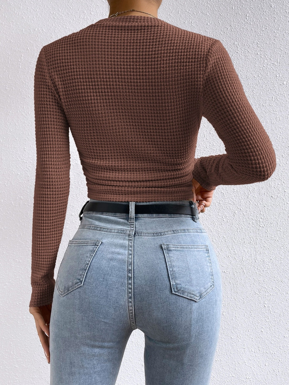 Camiseta de manga larga con cuello redondo
