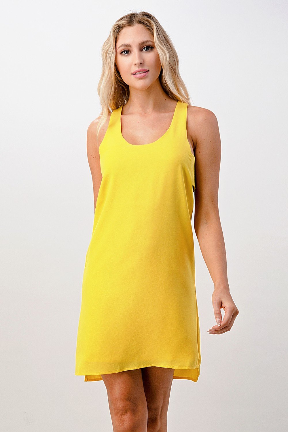 Vestido recto sin mangas con espalda nadadora