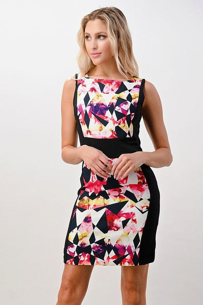 Vestido ajustado con estampado floral geométrico