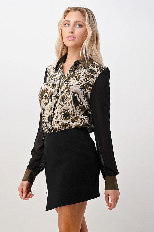 Blusa estampada de manga larga con botones