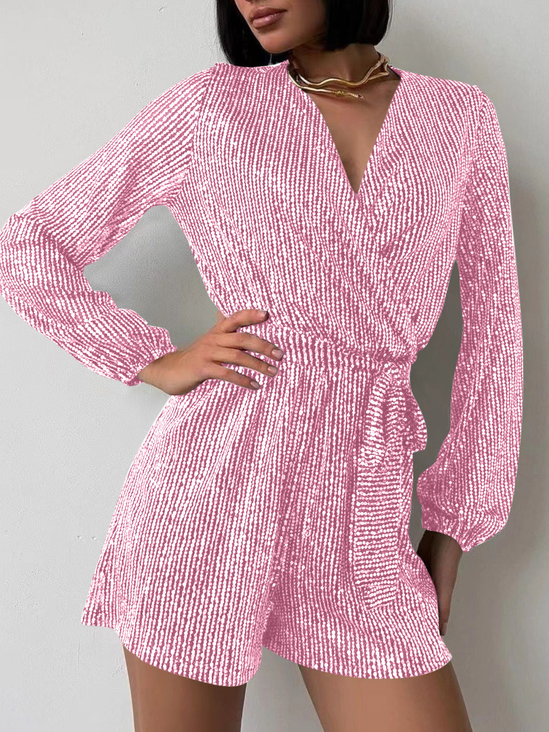 Combinaison à manches longues et surplis à sequins, taille nouée