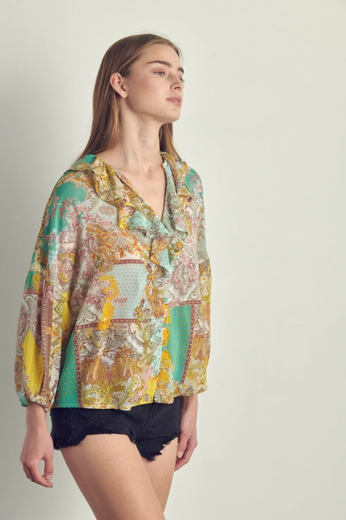 Blusa de patchwork con cuello en V y volantes