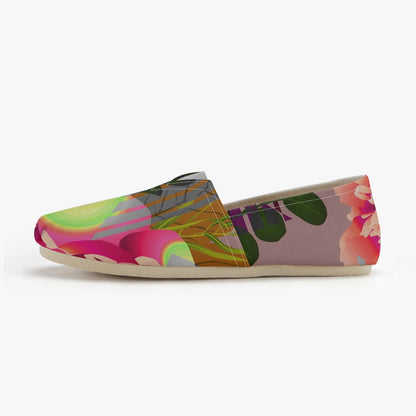 Alpargatas de lona con estampado floral neón de Jacki Easlick Couture