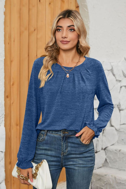 Camiseta fruncida con cuello redondo y mangas con volantes