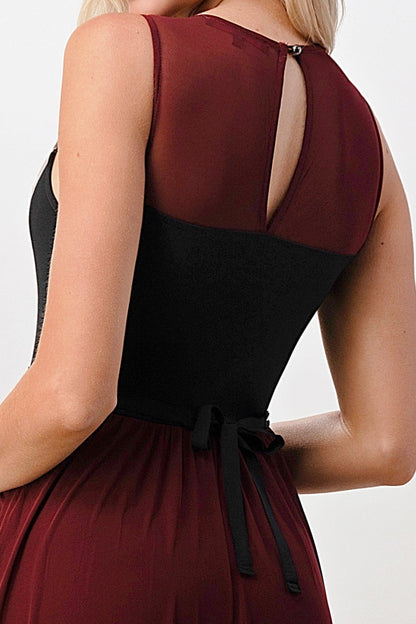 Robe longue superposée en dentelle contrastée