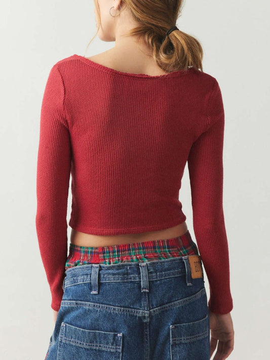 Camiseta de manga larga con muescas