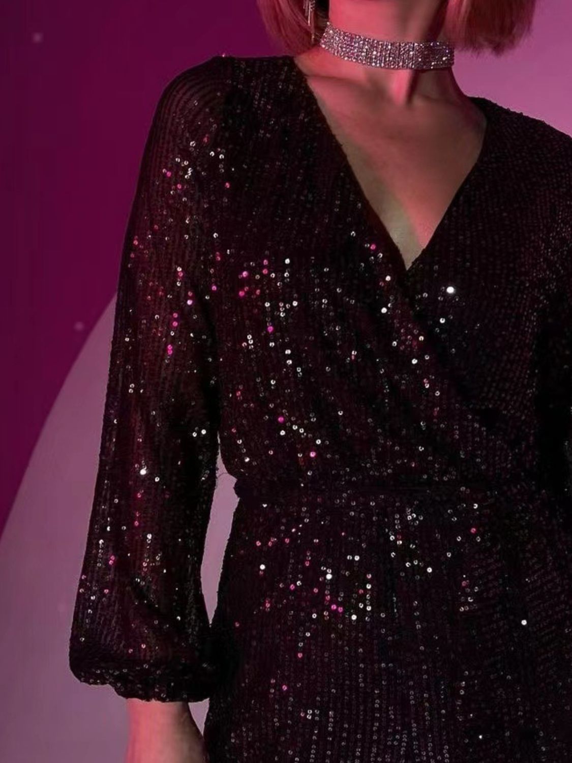 Combinaison à manches longues et surplis à sequins, taille nouée
