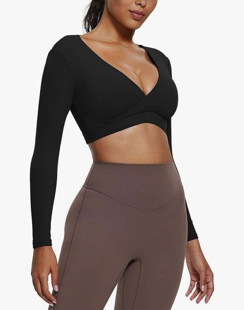 Camiseta corta de manga larga para mujer con escote en V profundo y corte medio para entrenamiento