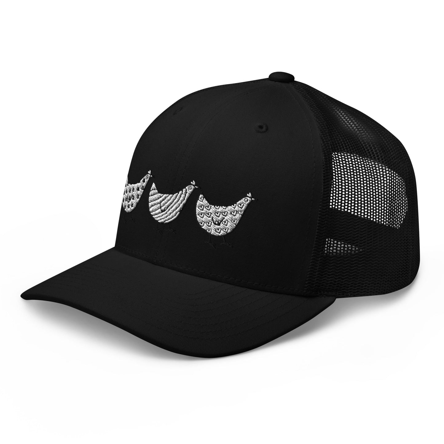 Casquette de camionneur Jacki Easlick Three Chickens