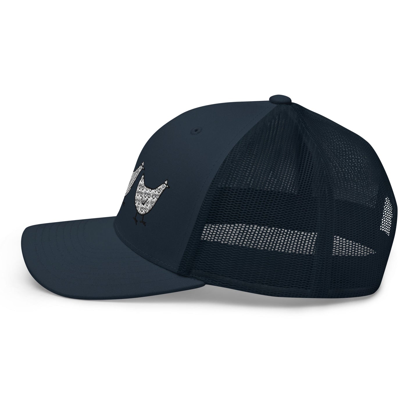 Casquette de camionneur Jacki Easlick Three Chickens
