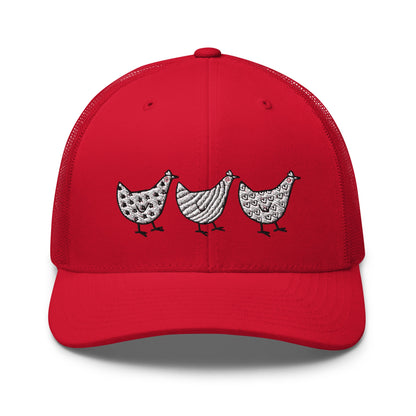 Casquette de camionneur Jacki Easlick Three Chickens