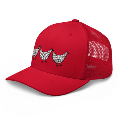 Casquette de camionneur Jacki Easlick Three Chickens