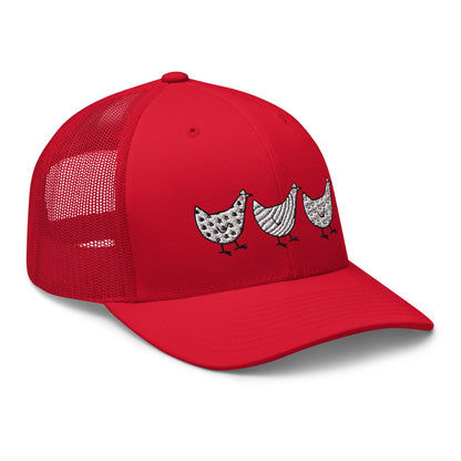 Casquette de camionneur Jacki Easlick Three Chickens