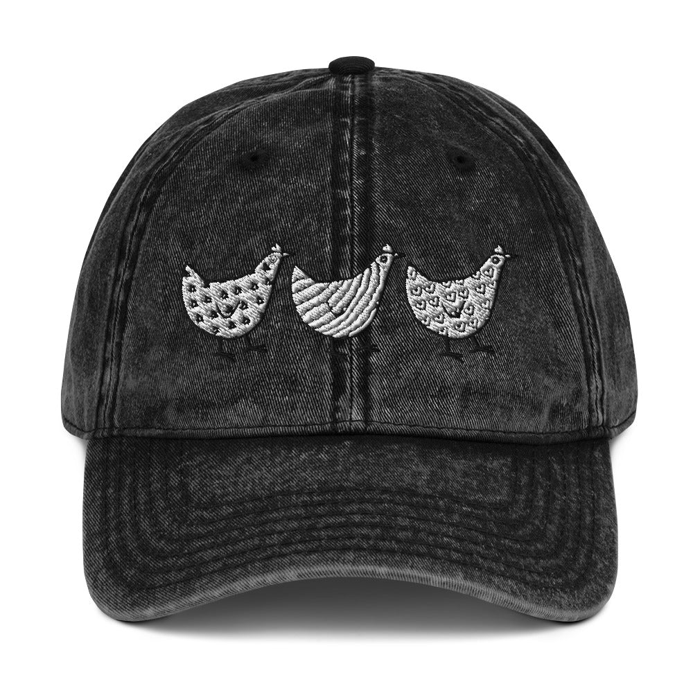Casquette en sergé de coton vintage Jacki Easlick Three Chickens
